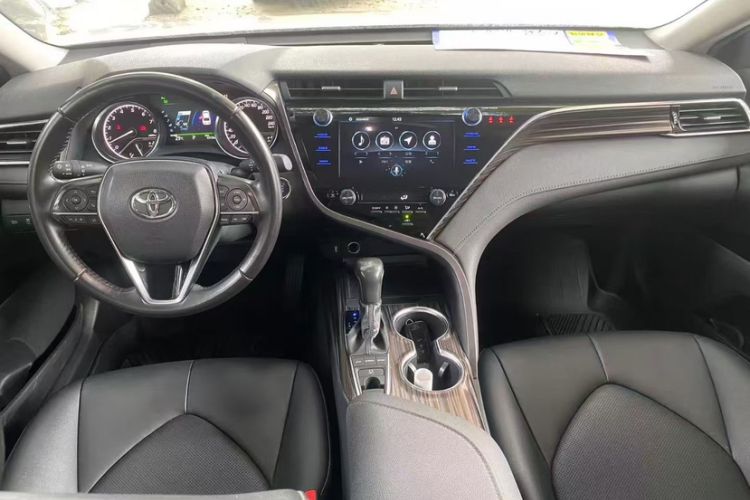 Used Toyota Camry 2019 2.5G Luxury Edition China VI Standard
