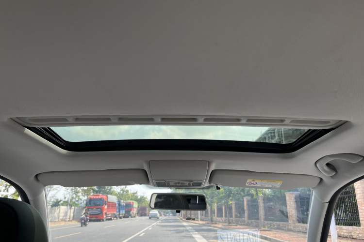 Used Volkswagen Lavida 2017 230TSI DSG Comfort Edition
