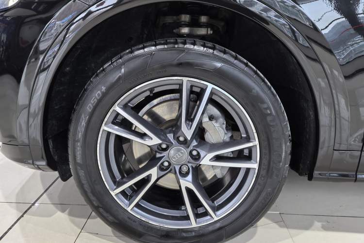 Used Audi Q5L 2020 Updated 40 TFSI Prestige Fashion Edition