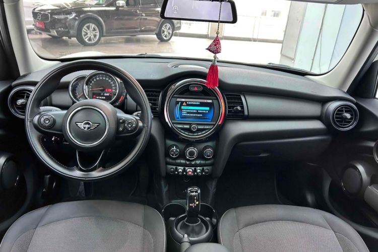 Used  MINI 2018 1.5T ONE Five-Door Edition
