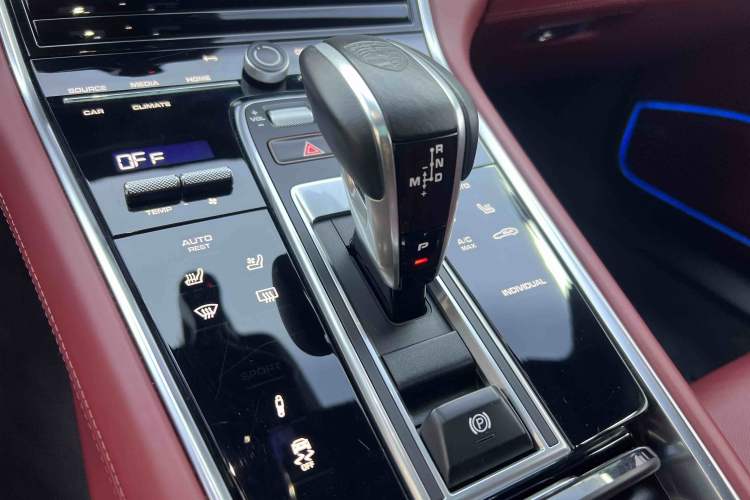 Used Porsche Panamera 2022 Panamera 4 E-Hybrid Executive Long Wheelbase Platinum Edition 2.9T
