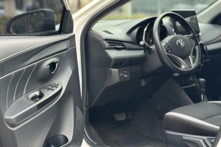 Used Toyota YARiS L Zhi Xian 2022 X-Trail 1.5L CVT Leading PLUS Edition