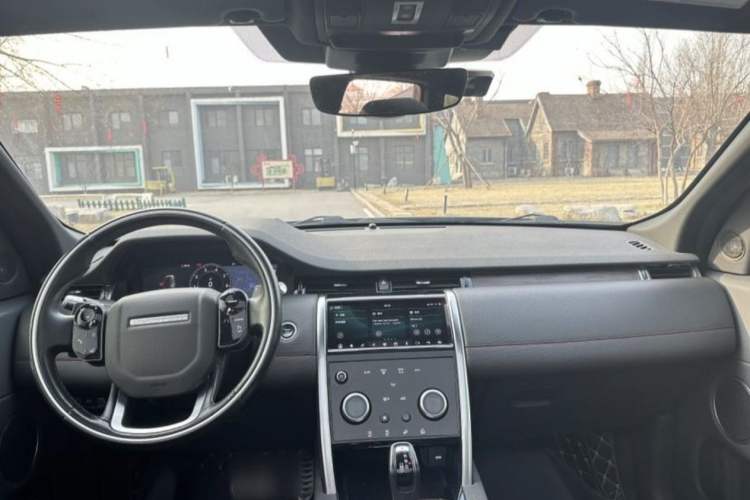 Used Land Rover Discovery Sport 2020 249 PS R-Dynamic Performance Edition