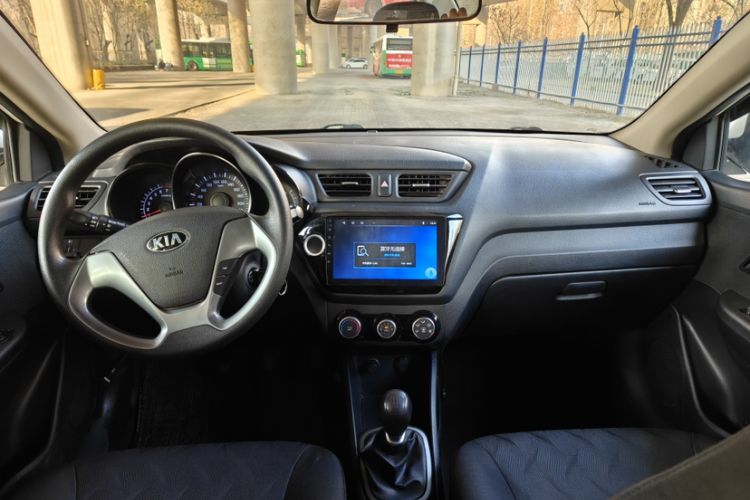 Used Kia K2 2015 Sedan 1.4L MT GLS