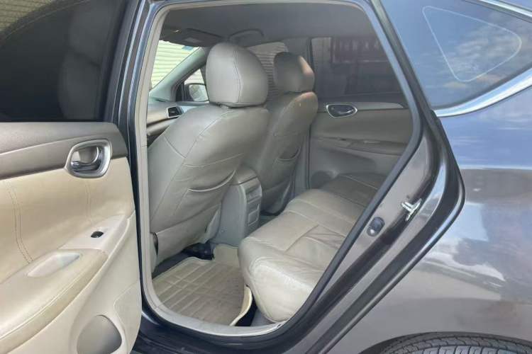 Used Nissan Sylphy 2012 1.6XE CVT Comfort Edition
