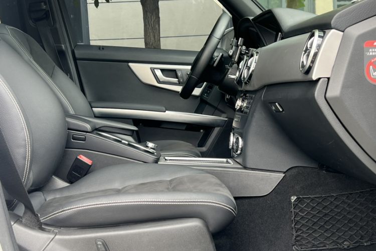 Used Mercedes-Benz GLK-Class 2015 GLK 260 4MATIC Dynamic Edition Ultimate Version