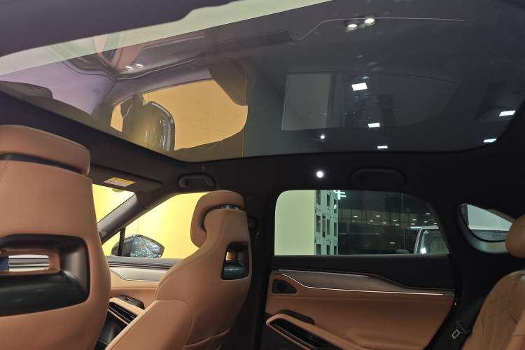 Used BYD Song L EV 2025 Intelligent Driving Version 662 km LiDAR Excellence Edition
