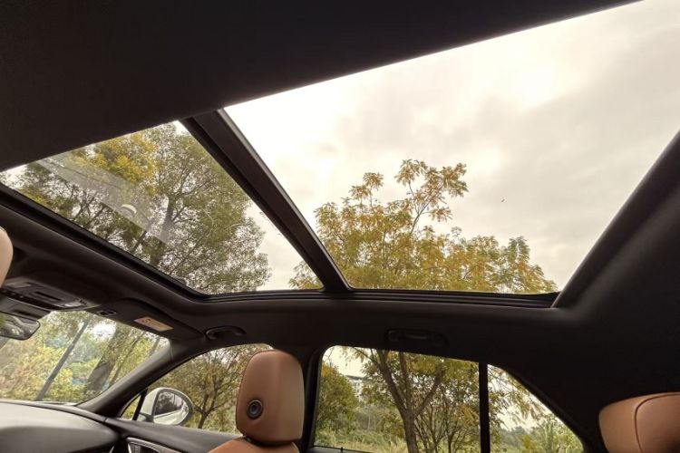 Used Buick Envision 2020 Encore S 652T Four-Wheel Drive Luxury Model
