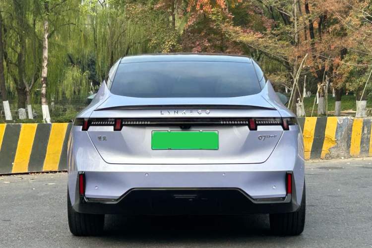 Used Lynk & Co 07 2024 EM-P 126 Long-Range Intelligent Driving Ultra
