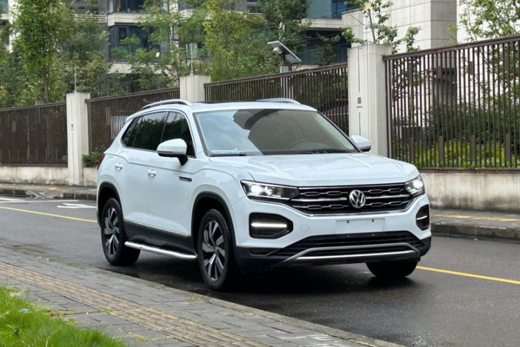 Used Volkswagen Tayron 2020 280TSI Two-Wheel Drive Luxury Connect Edition
