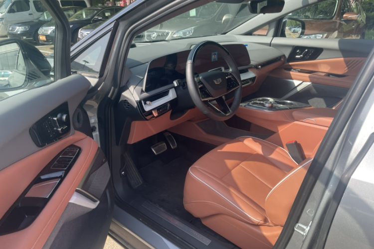 Used Cadillac OPTIQ 2024 Four-Wheel Drive Long-Range Version