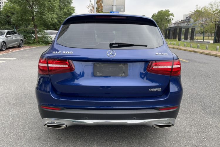 Used Mercedes-Benz GLC 2016 GLC 300 4MATIC Dynamic Model