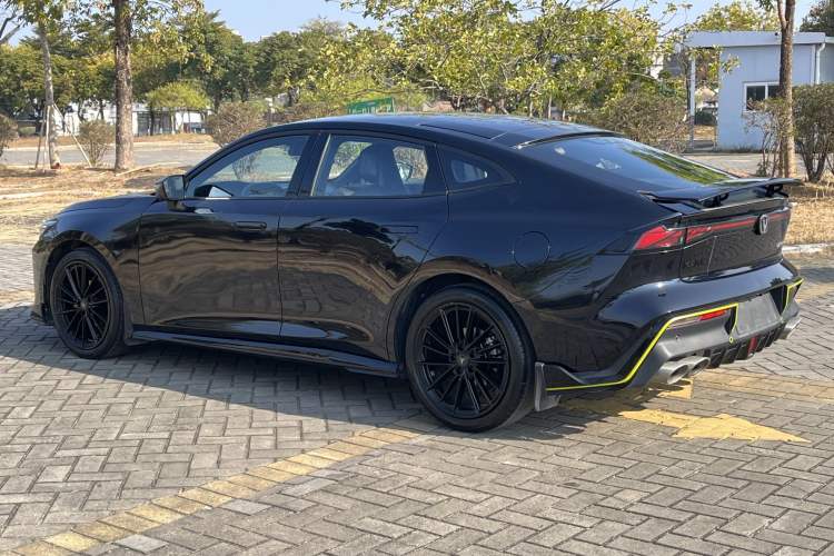 Used Changan UNI-V 2022 1.5T Sport Edition
