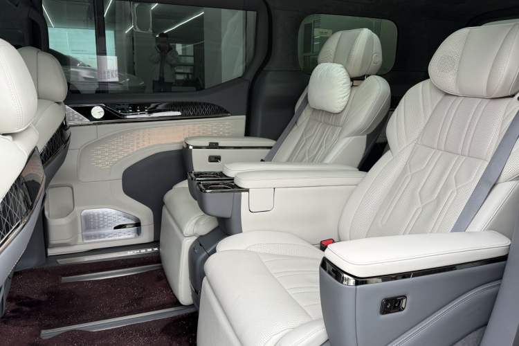 Used Zeekr 009 2022 ME Edition