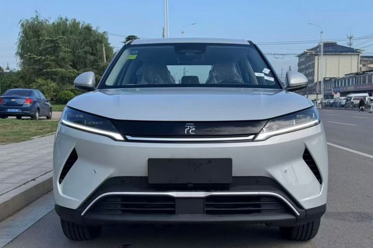 Used BYD Yuan UP 2025 Intelligent Driving Version 401 KM Dynamic Edition
