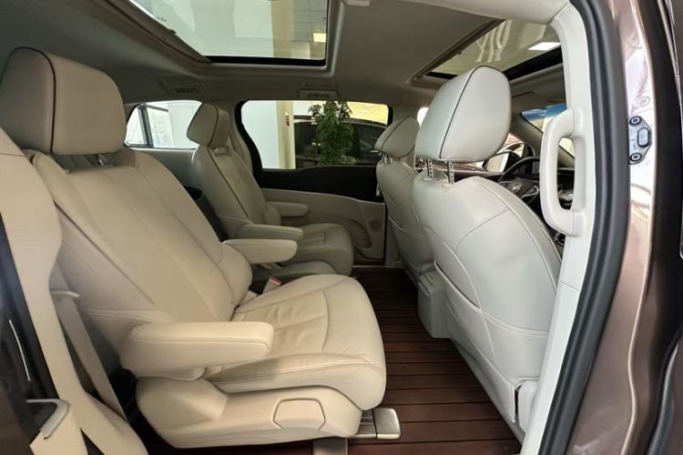 Used Buick GL8 2020 Land Business Class 652T Premium Model
