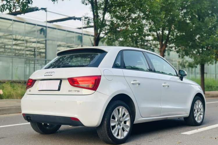 Used Audi A1 2014 30 TFSI Sportback Fashion Model
