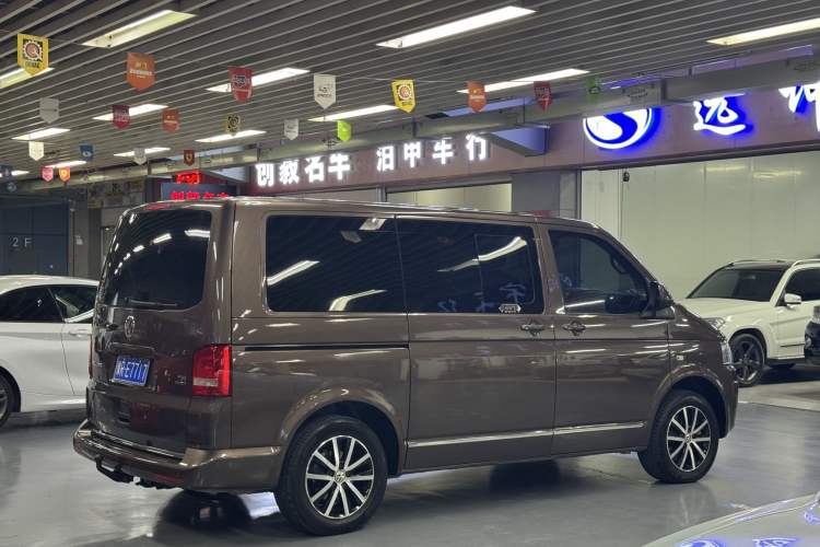 Used Volkswagen Multivan 2012 2.0 TSI Four-Wheel Drive Deluxe Edition
