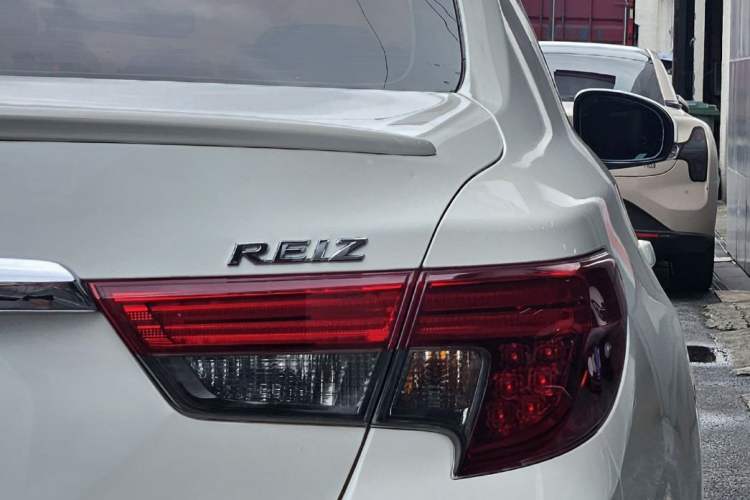 Used Toyota Reiz 2013 2.5V Shangrui Edition
