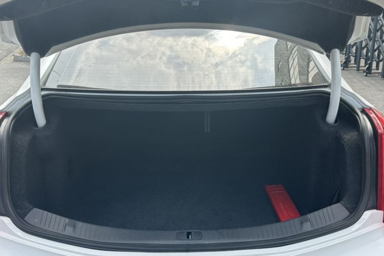 Used Cadillac XTS 2014 28T Comfort Version