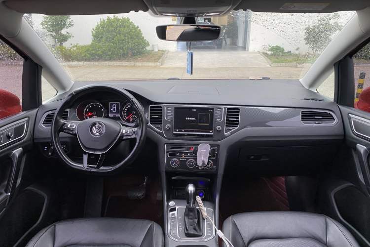 Used Volkswagen Golf Sportsvan 2016 280TSI Automatic Luxury Model
