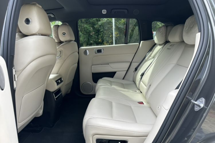 Used Li Auto L7 2024 Pro Model
