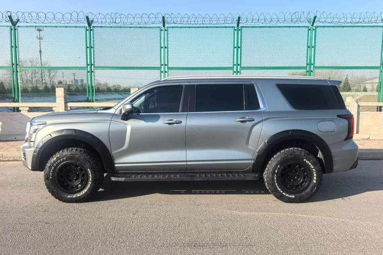 Used Haval H5 2023 2.0T Automatic All-Wheel Drive LinkedIn Gasoline
