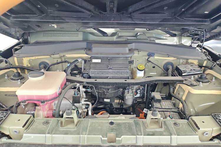 Used  V23 2025 401 Two-Wheel Drive Intelligent Driving Version