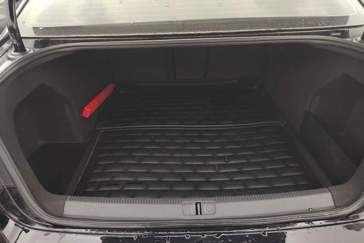 Used Volkswagen Magotan 2016 2.0 TSI Luxury Comfort Version
