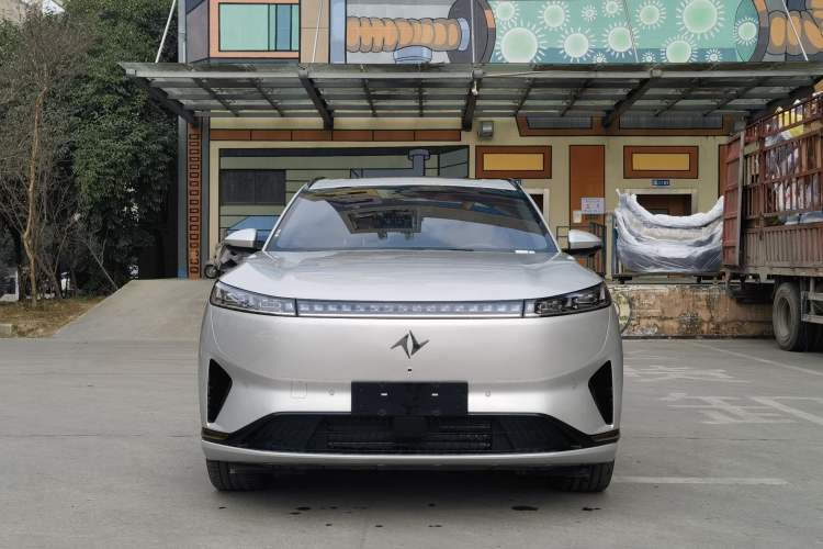 Used  eπ008 2025 210 Ultra Range-Extended Version 5 Seats
