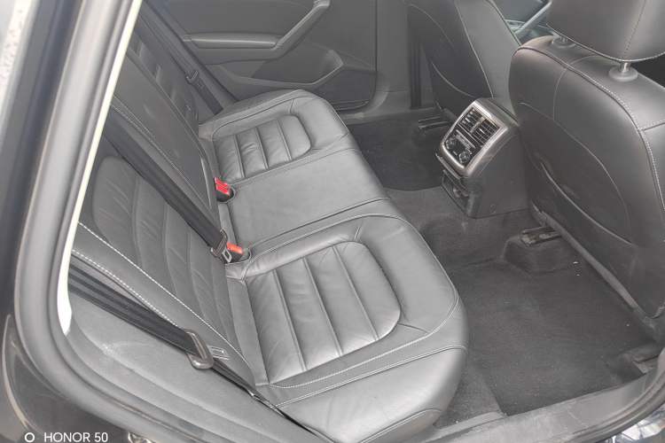 Used Volkswagen Passat 2017 280TSI DSG Luxury Edition
