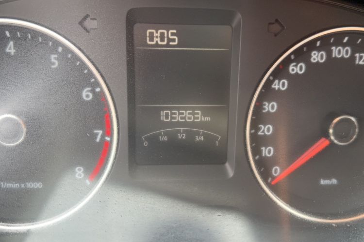 Used Volkswagen Lavida 2013 Restyled Classic 1.6L Manual Comfort Edition
