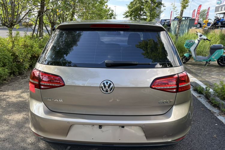 Used Volkswagen Golf 2014 1.6L Automatic Comfort Model
