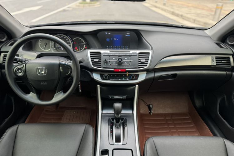 Used Honda Accord 2015 2.0L LX Comfort Edition
