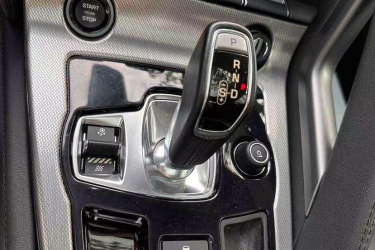 Used Jaguar F-TYPE 2016 3.0 SC Hardtop Version