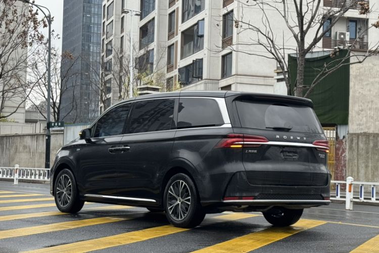 Used Roewe iMAX8 2023 400TGI Comfort Edition
