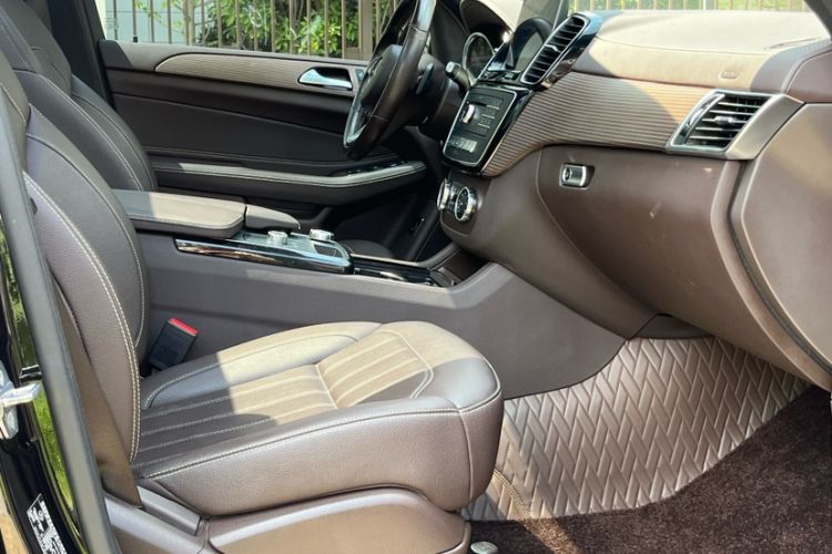 Used Mercedes-Benz GLE 2019 GLE 320 4MATIC Luxury Collection Edition
