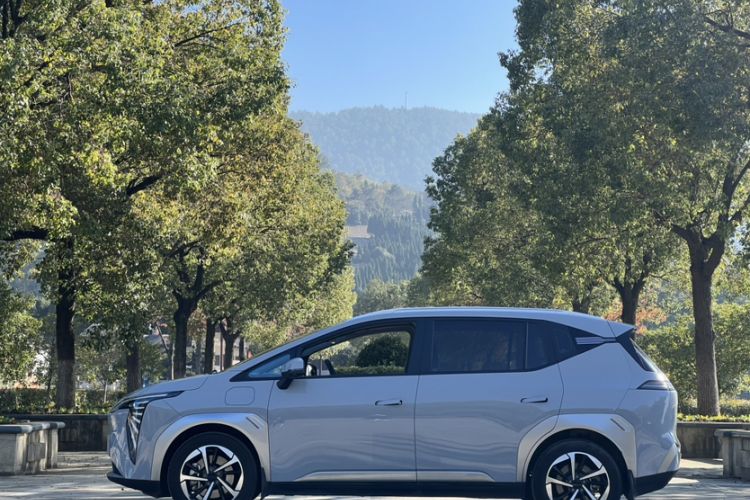 Used AION Y 2023 Younger Star Edition