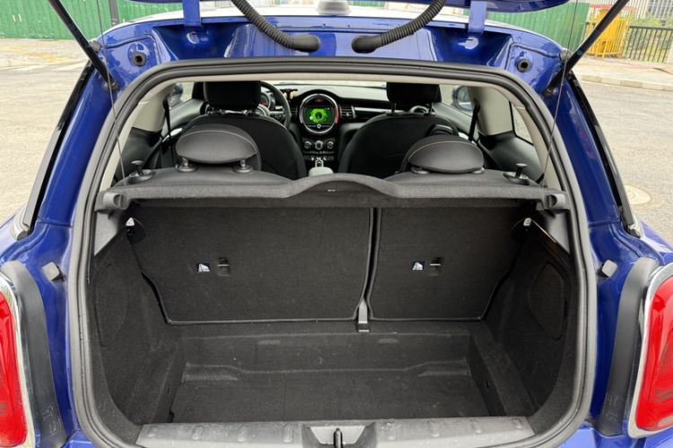 Used  MINI 2019 1.5T ONE PLUS
