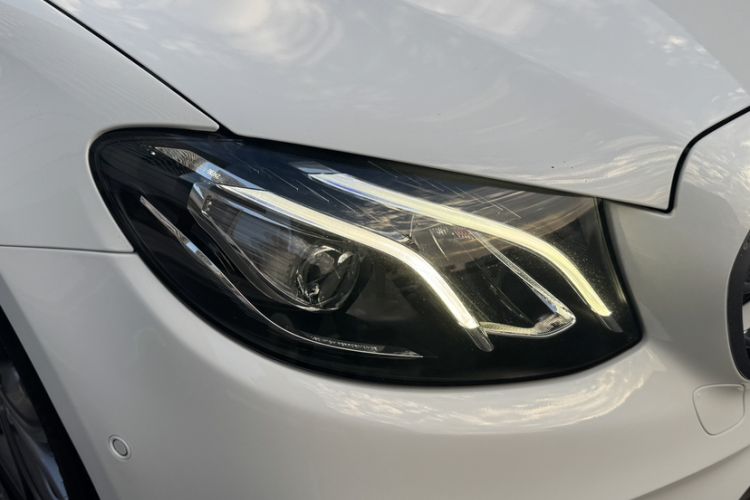 Used Mercedes-Benz E-Class 2020 E 300 L Sporty and Stylish Model
