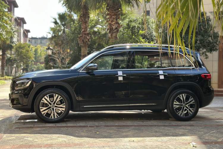 Used Mercedes-Benz GLB 2024 Refresh GLB 220 Dynamic Edition
