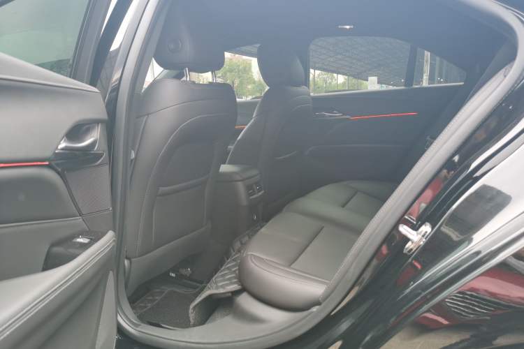 Used Cadillac CT4 2023 25T Luxury Model
