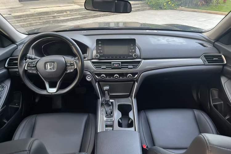 Used Honda Accord 2018 260TURBO Luxury Edition China V Emission Standard
