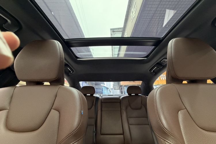 Used Volvo S60 2020 T4 Zhiyi Luxury Edition
