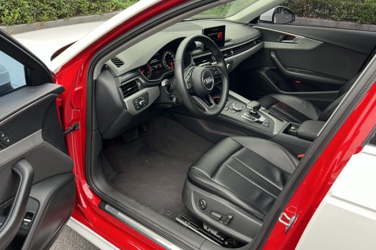 Used Audi A4L 2017 Plus 40 TFSI Ambition Model
