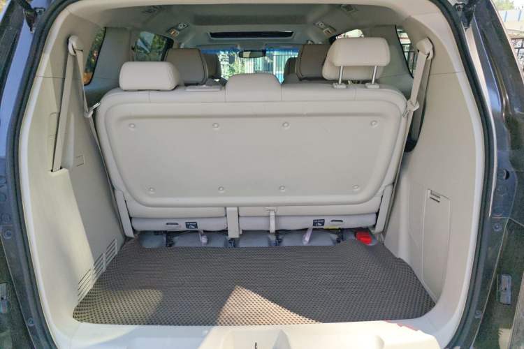 Used Buick GL8 2020 Land Business Class 652T Luxury Model
