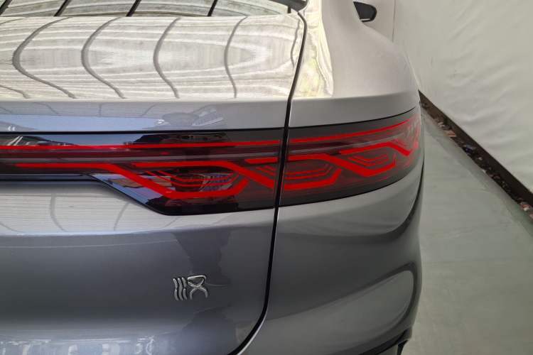 Used BYD Han 2023 DM-i Champion Edition 121KM Prestige Model
