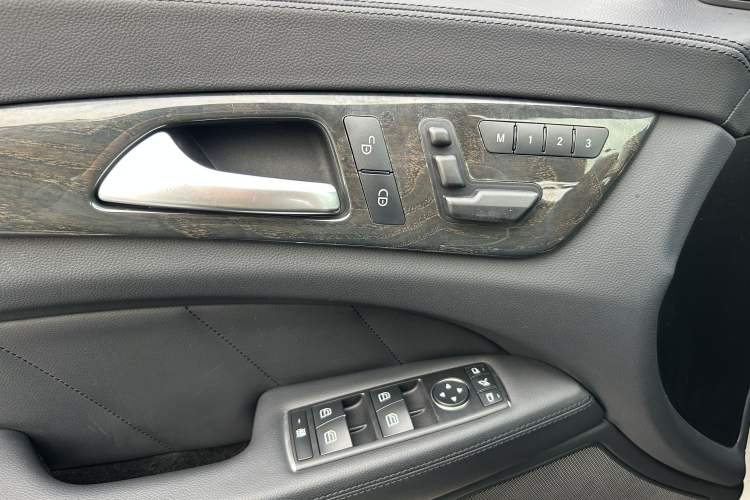 Used Mercedes-Benz CLS 2012 CLS 300 CGI