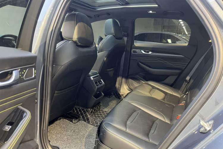 Used Geely Auto Preface 2023 1.5TD Fuyao Version