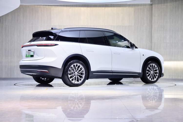 Used Nio ES6 2023 75 kWh
